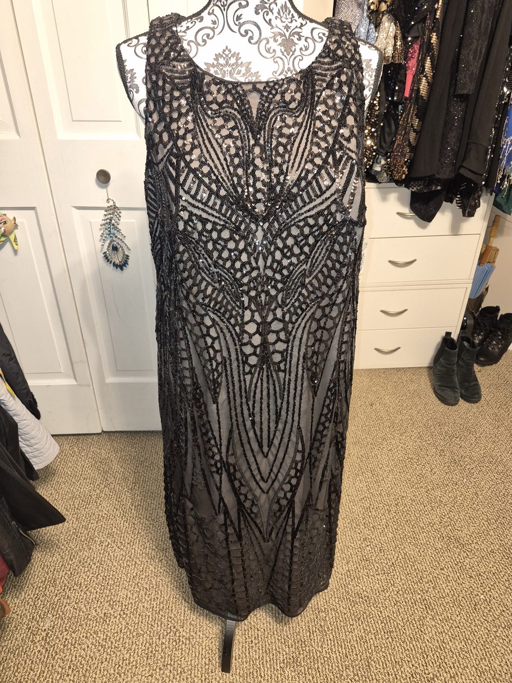 NWT - R&M Richards Black & Nude Beaded Midi Dress - 14W